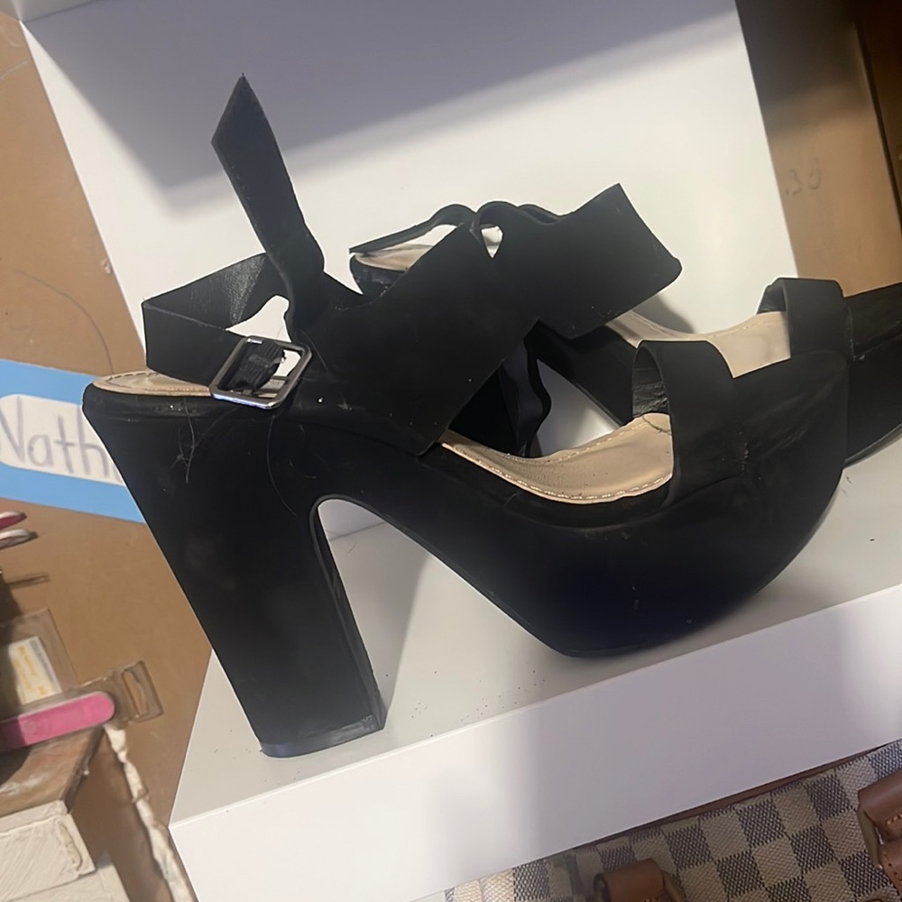 Platform heels size 8 1/2 used once